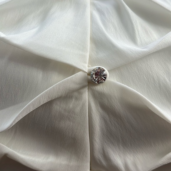NWT Jackie Jon White Formal Top Size 4 - Picture 6 of 6